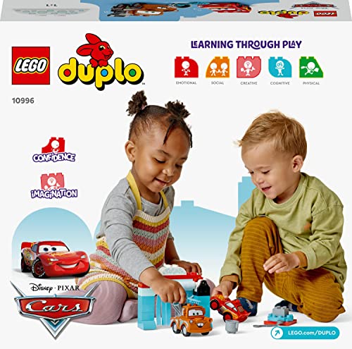 LEGO DUPLO ǀ Disney and Pixar’s Cars Lightning McQueen & Mater’s Car Wash Fun 10996 (29 Pieces)