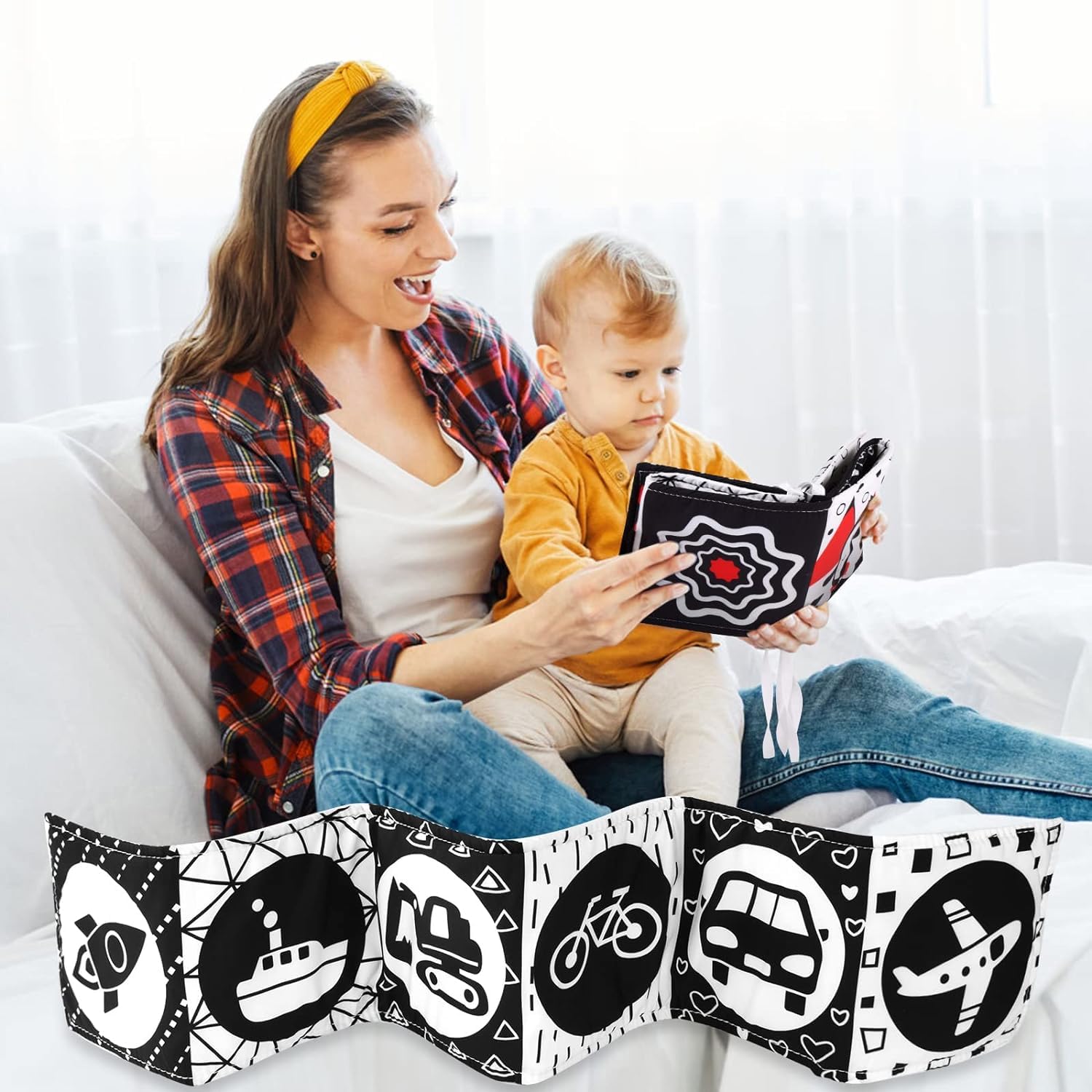 KolorFish Black and White Cloth Books High Contrast Baby Toys, 0-6 6-12 Months Soft Baby Book,Infant Tummy Time Toys,Baby Activity Crinkle Folding Educational Activity Suitable for Boys Girls (Crab)